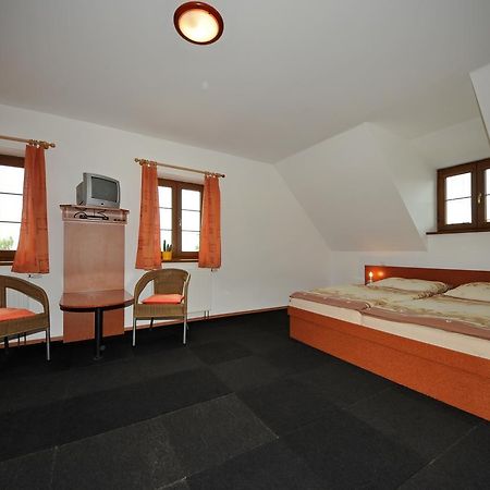 Penzion Praktik Krumlov Přísečná Esterno foto
