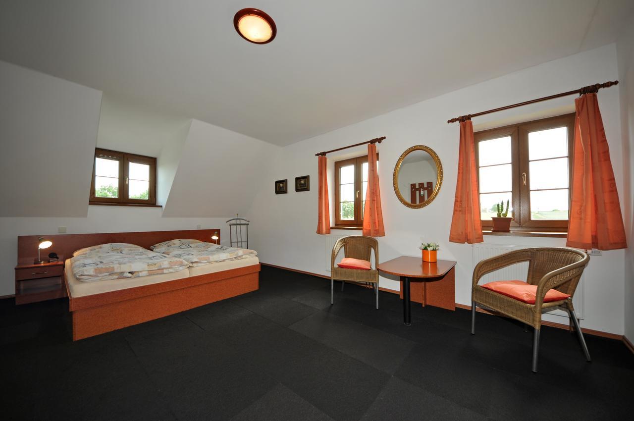 Penzion Praktik Krumlov Přísečná Esterno foto