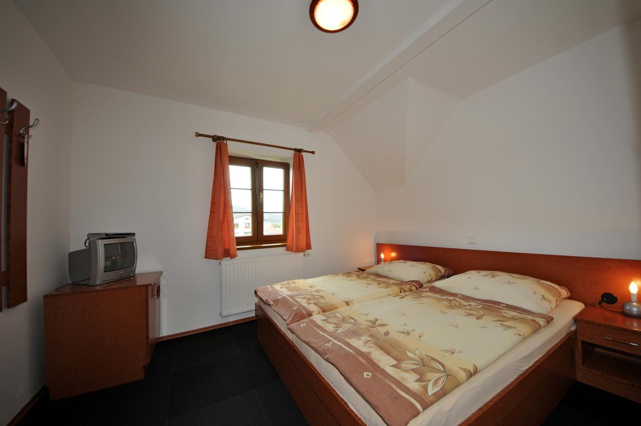 Penzion Praktik Krumlov Přísečná Esterno foto
