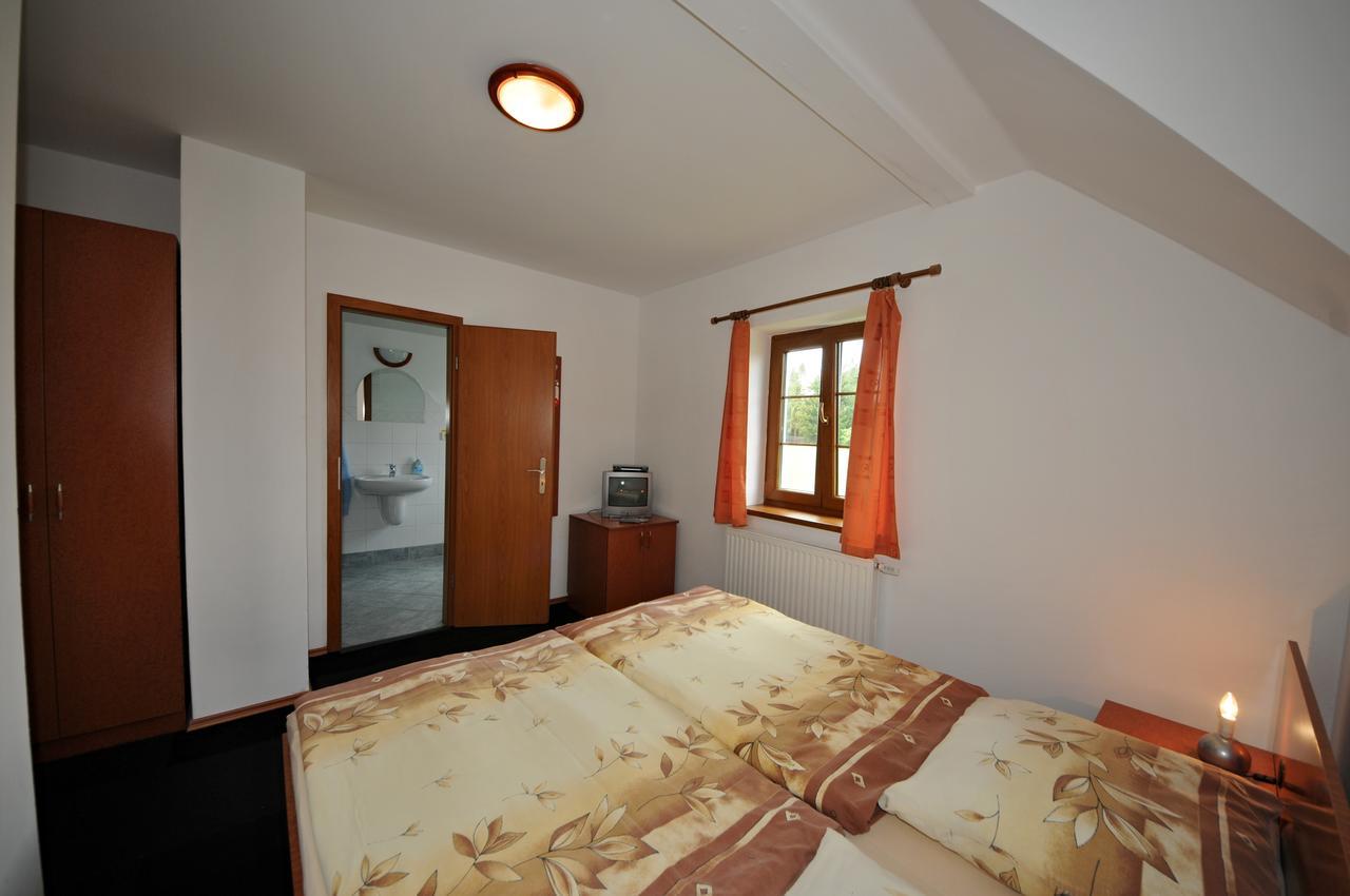 Penzion Praktik Krumlov Přísečná Esterno foto